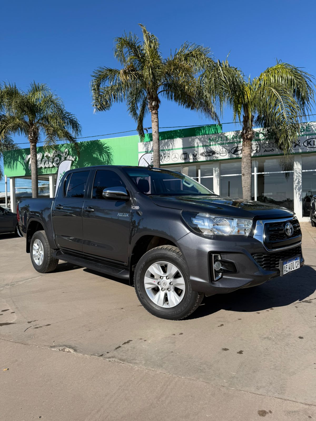 Toyota - HILUX SRV  - 4X2 MANUAL  - 2020